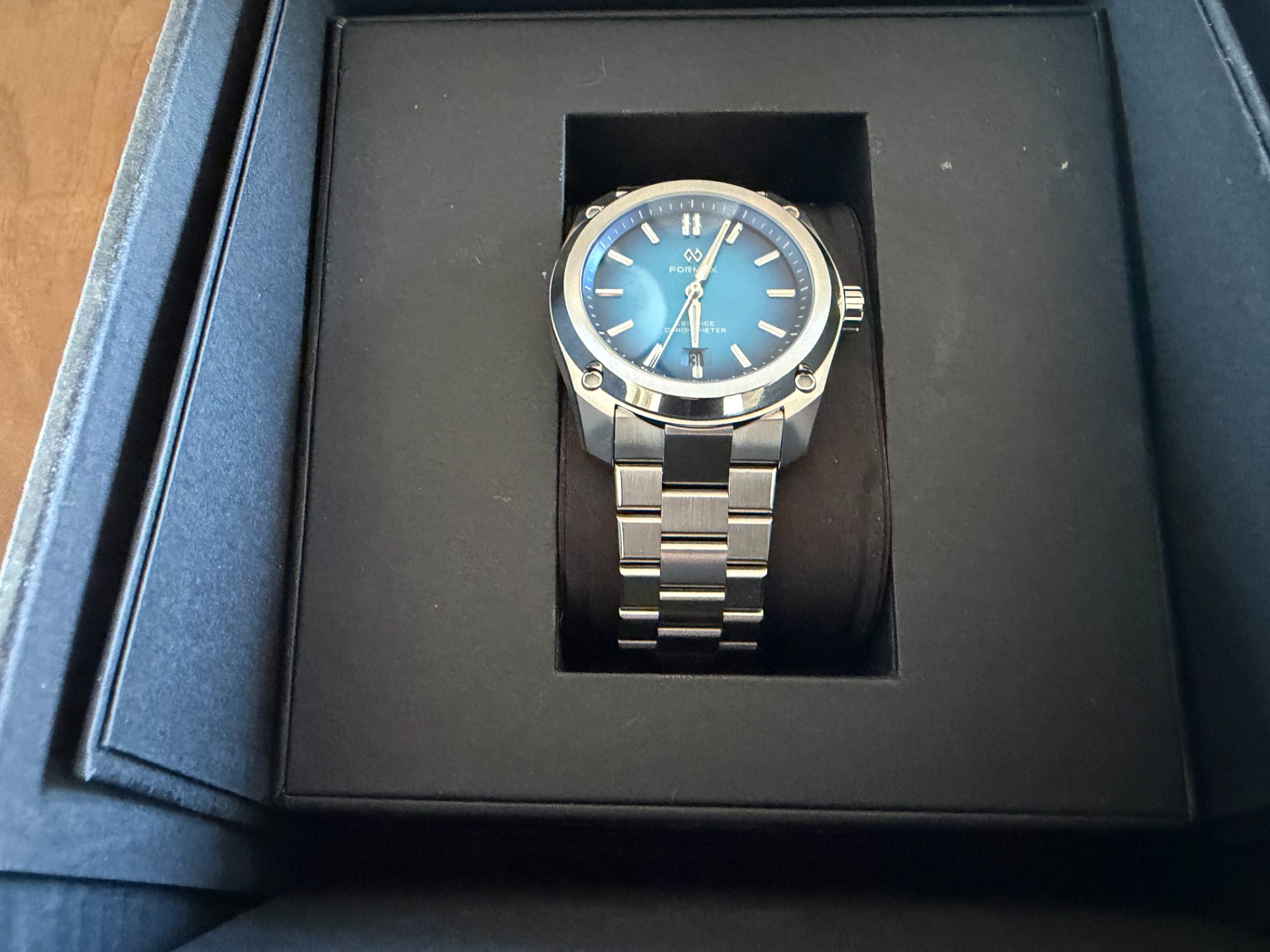 Formex Essence Uhrforum 20th Anniversary — photo 3