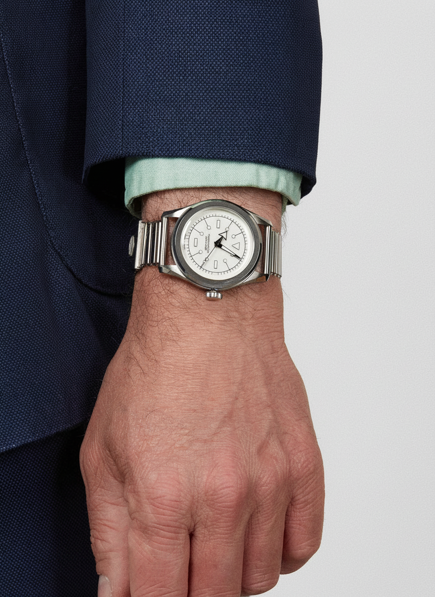 Serica Ref. 6190-2 M.S.L. Field Chronometer, Polar White